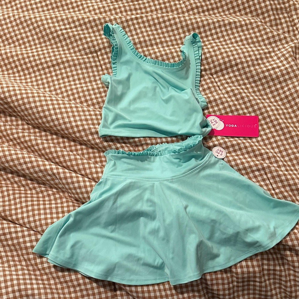 Yogalicious Girl’s Aruba Blue Kinsley Active Tank and Skort Set